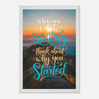 Poster incorniciato con cornice in legno premium e carta opaca premium