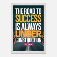 Poster incorniciato con cornice in legno premium e carta opaca premium
